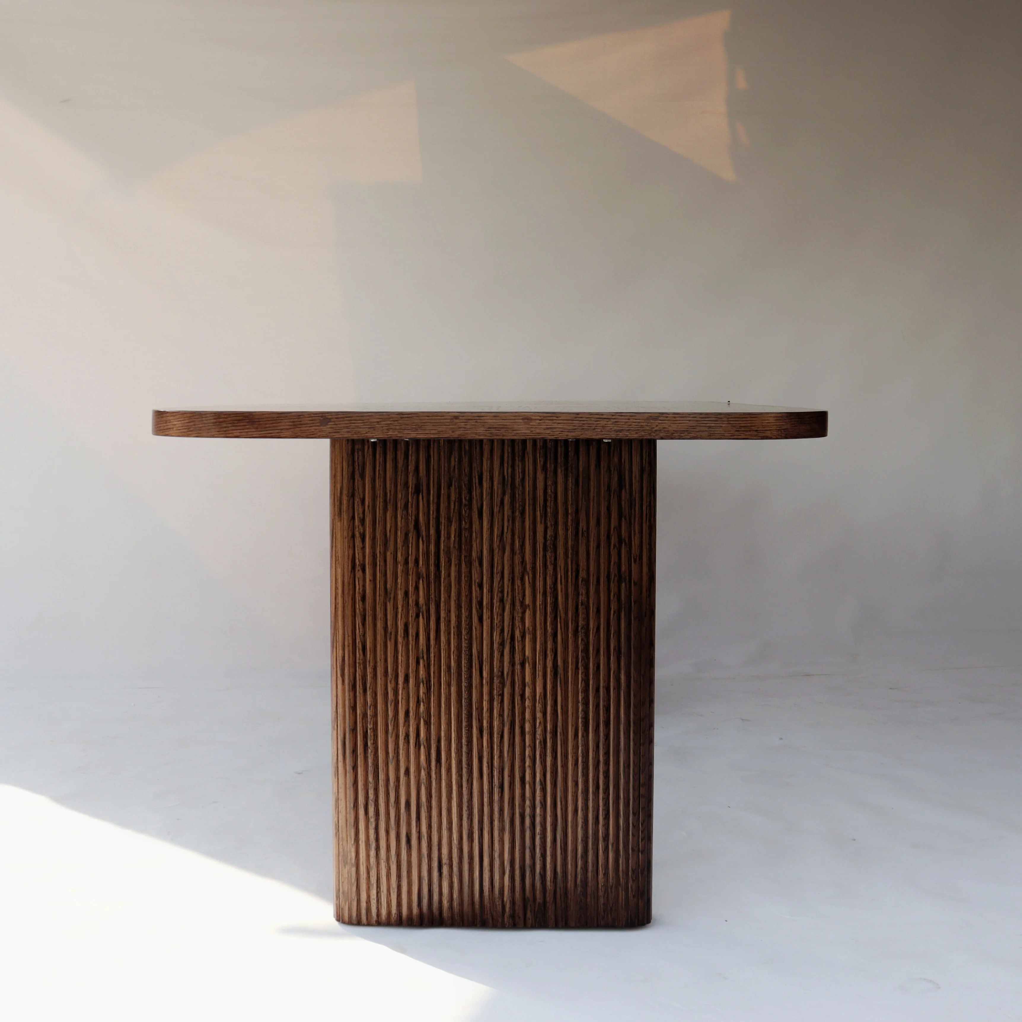 FILLET DINING TABLE - Image 3