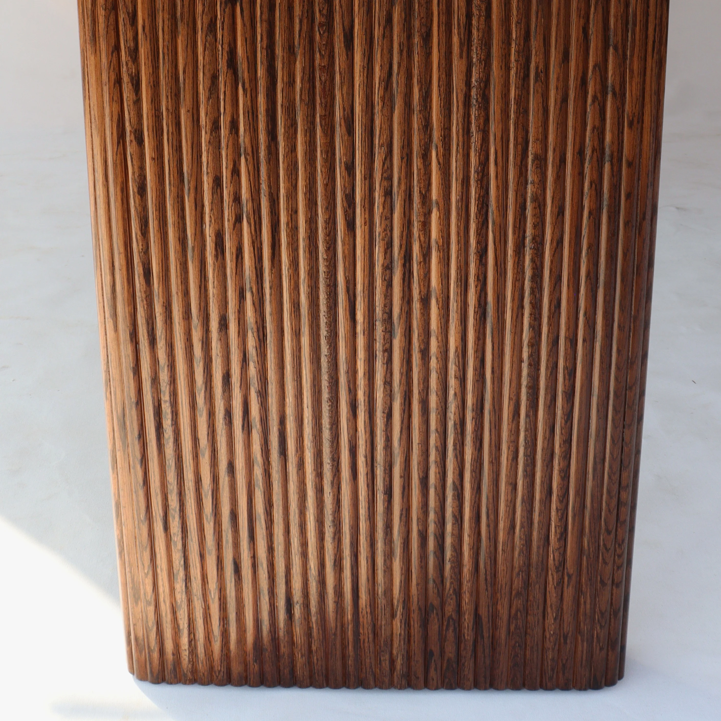 FILLET DINING TABLE - Image 4