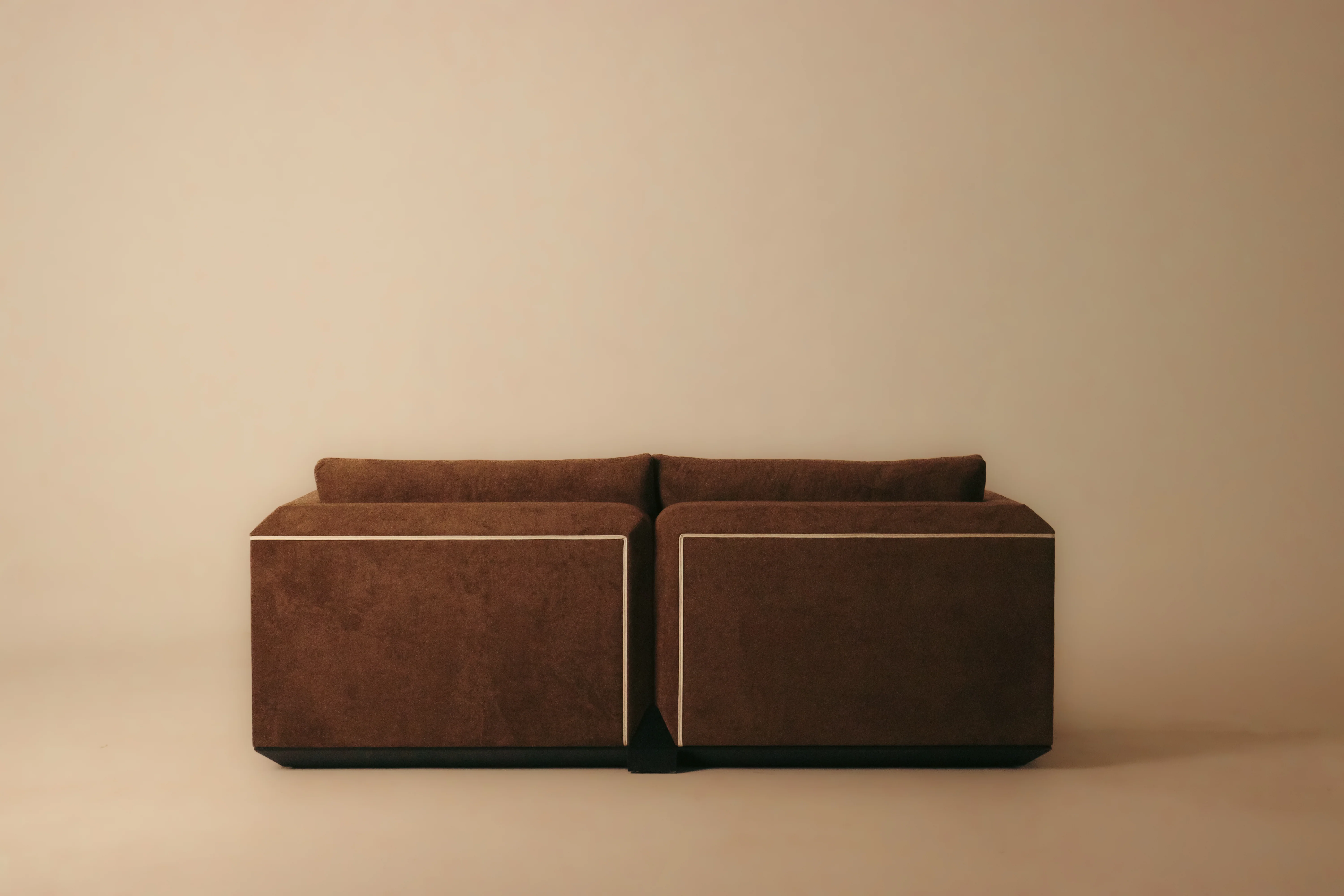 FIN SOFA - Image 4