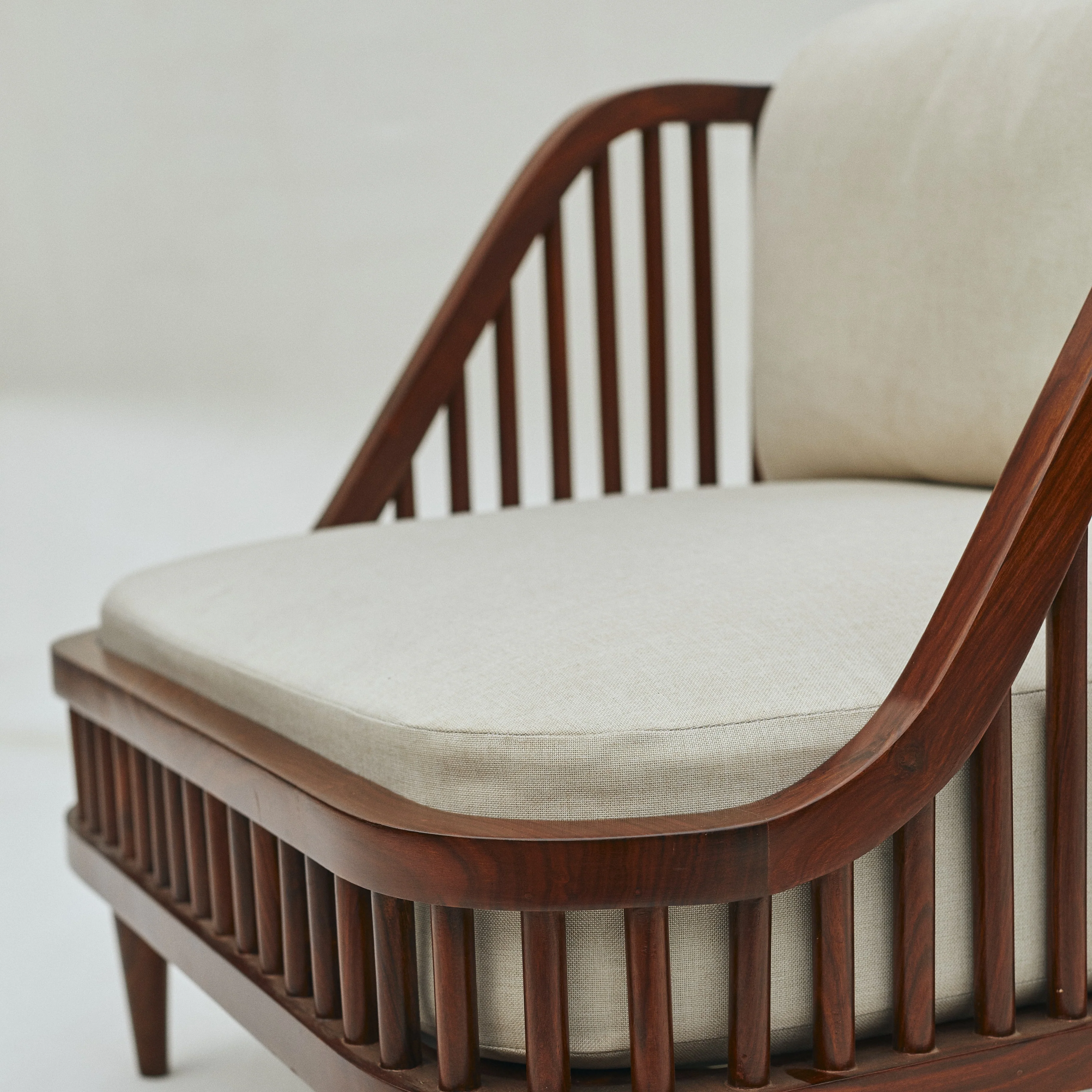 HARP LOUNGE CHAIR - Image 4