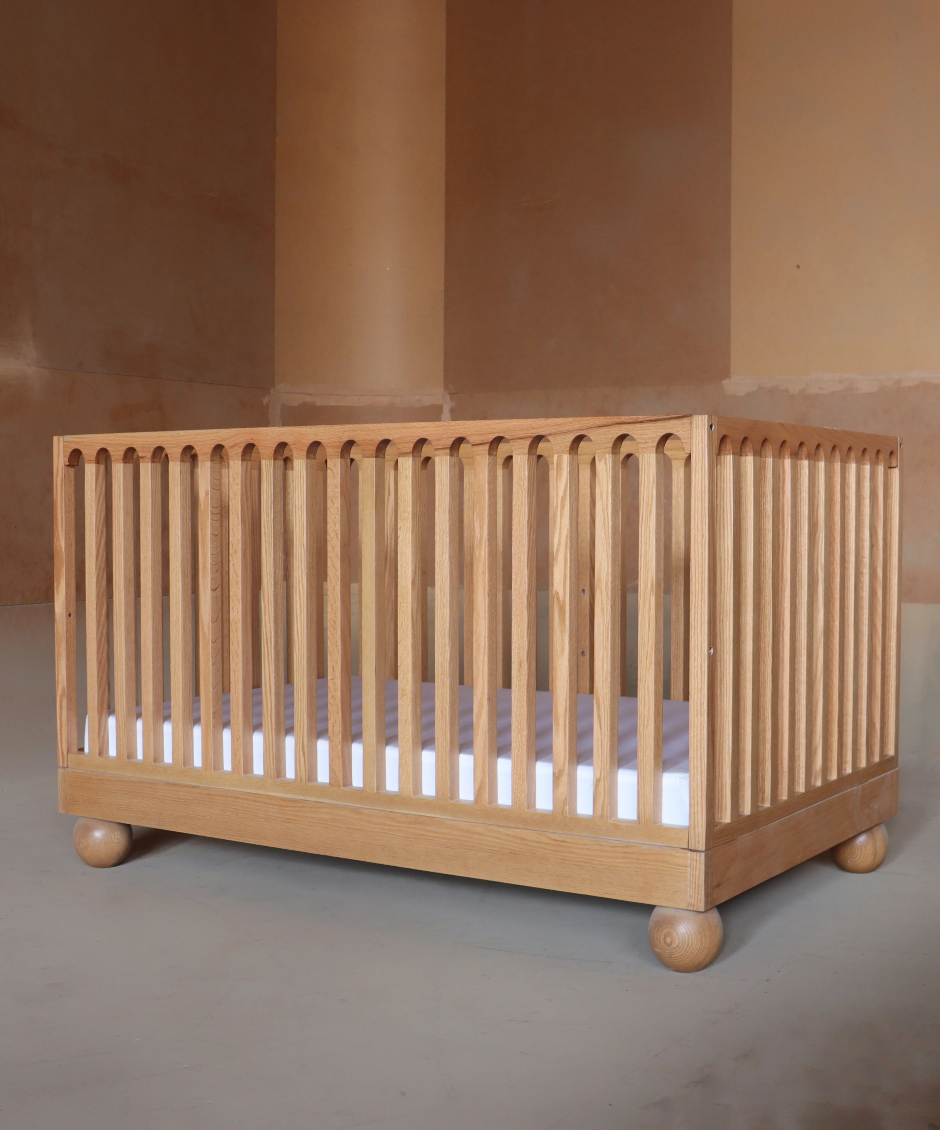 YARA CONVERTIBLE CRIB - Image 3
