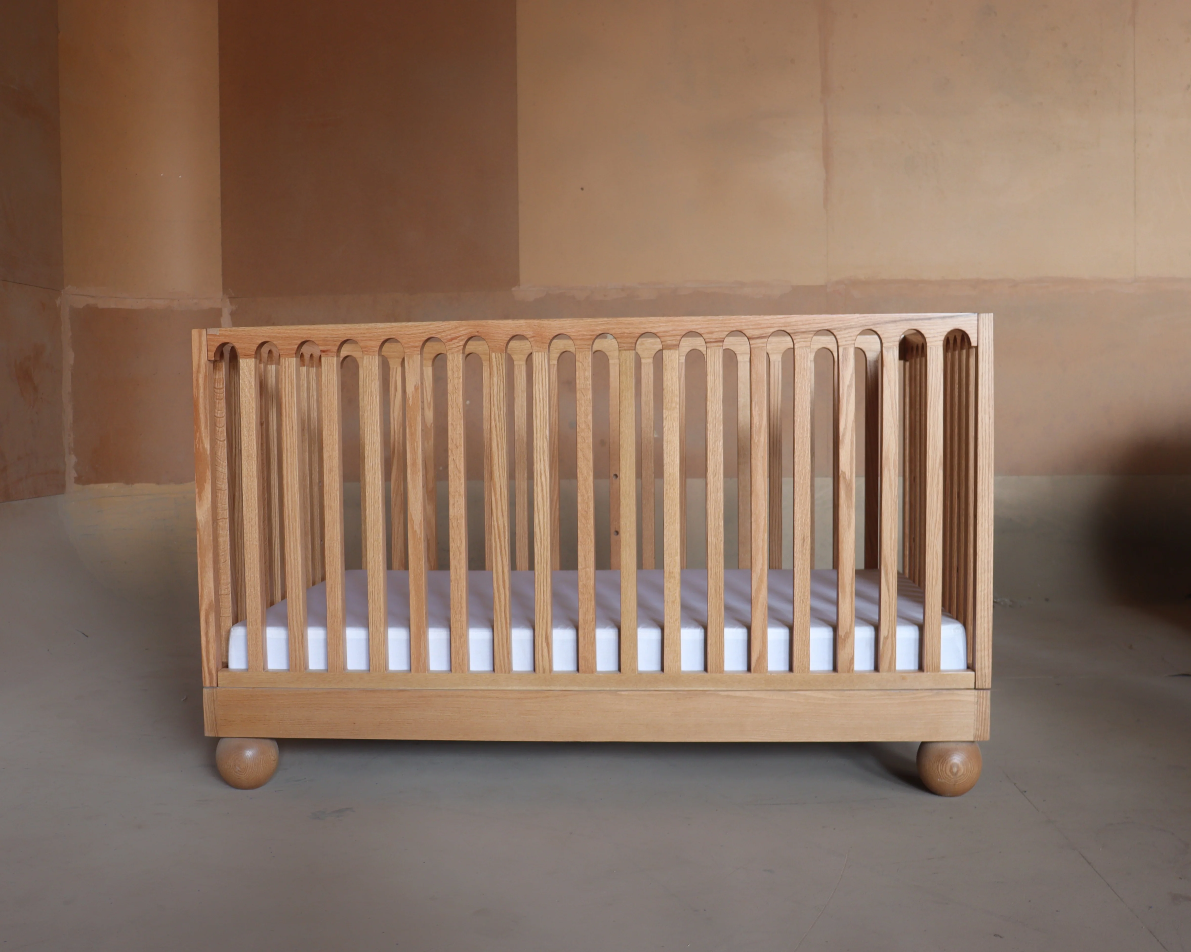 YARA CONVERTIBLE CRIB - Image 4